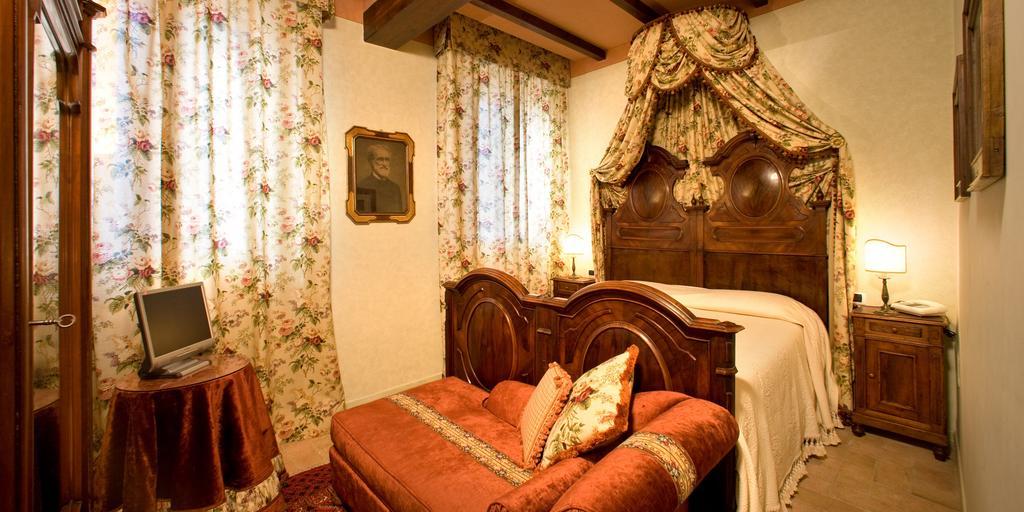 Alle Roncole Busseto Room photo